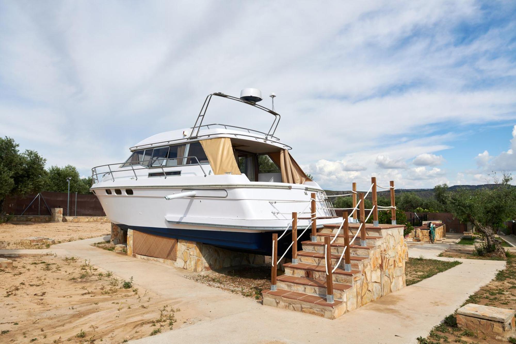 Holiday home Cuchi-barco *